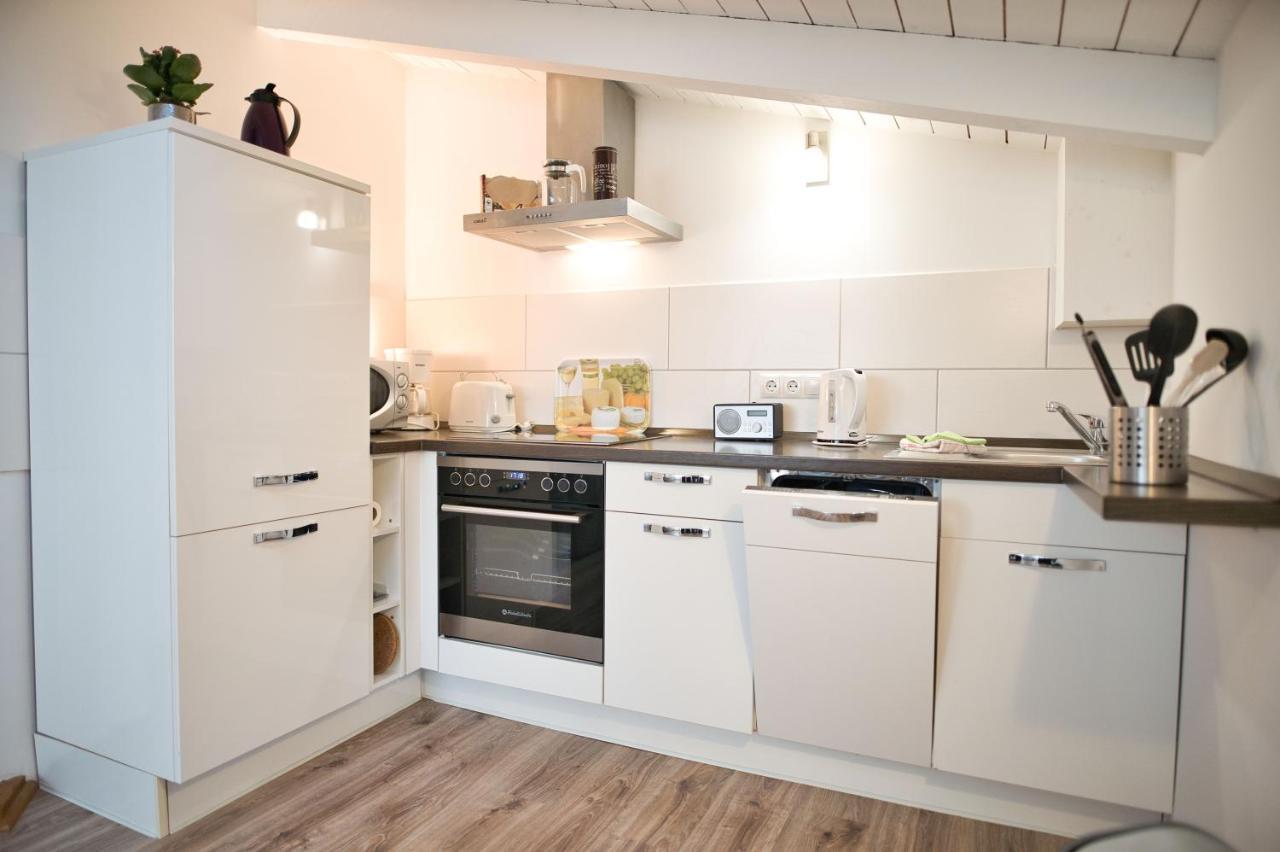 Haus Steuerrad Apartment Stralsund Bagian luar foto